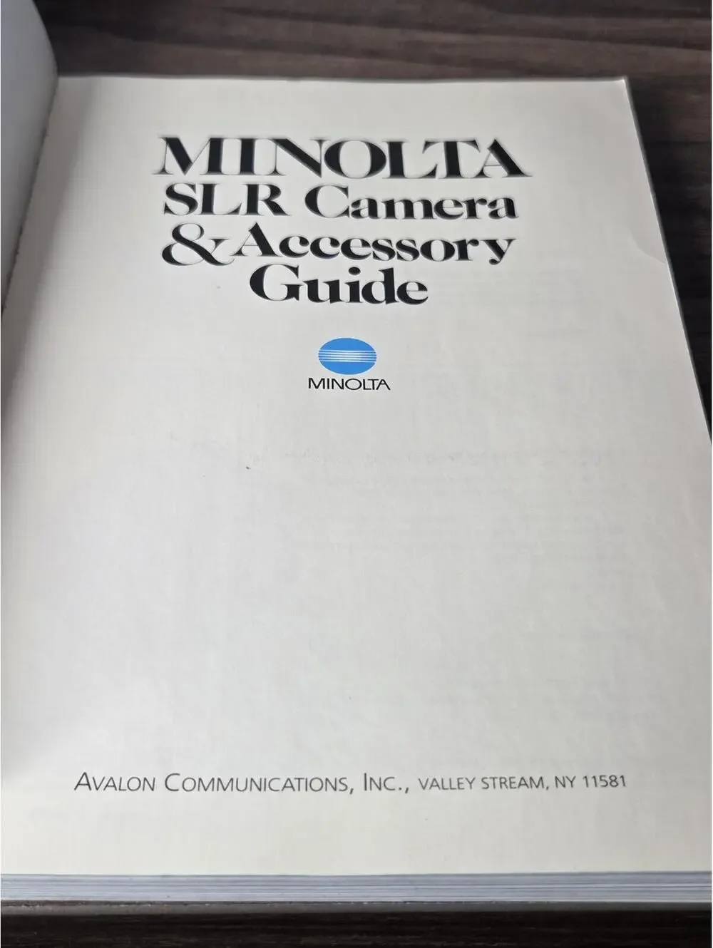 Minolta SLR Camera & Accessory Guide Book